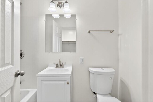 Building Photo - 7374 E Main St