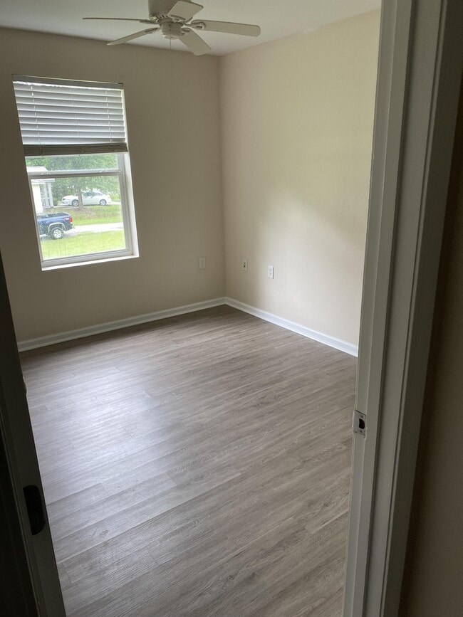 Photo - 6110 E Pike St House