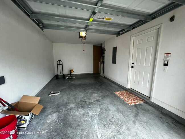 Foto del edificio - 1914 Fletcher St