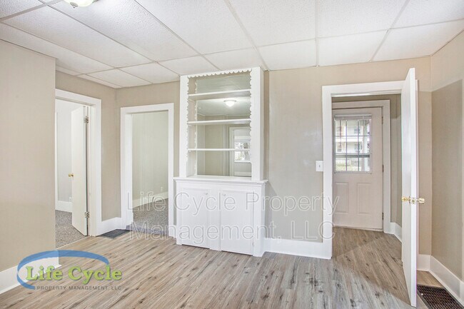 Foto del edificio - 940 Mc Reynolds Ave NW
