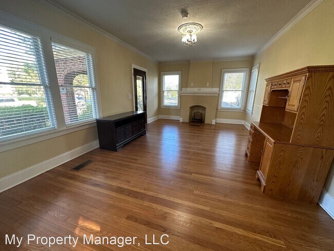 Building Photo - 4 br, 2 bath House - 607 McCormick
