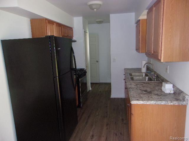 Foto del edificio - 2425 Dexter Rd