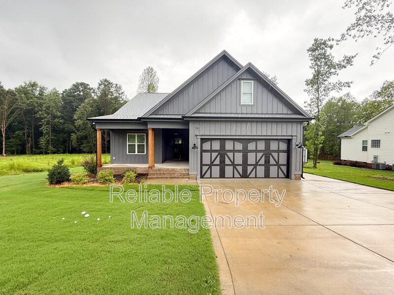 Foto principal - 945 Lynch Rd