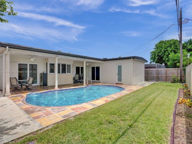 Building Photo - 3 br, 2 bath House - 7600 Grandview Blvd