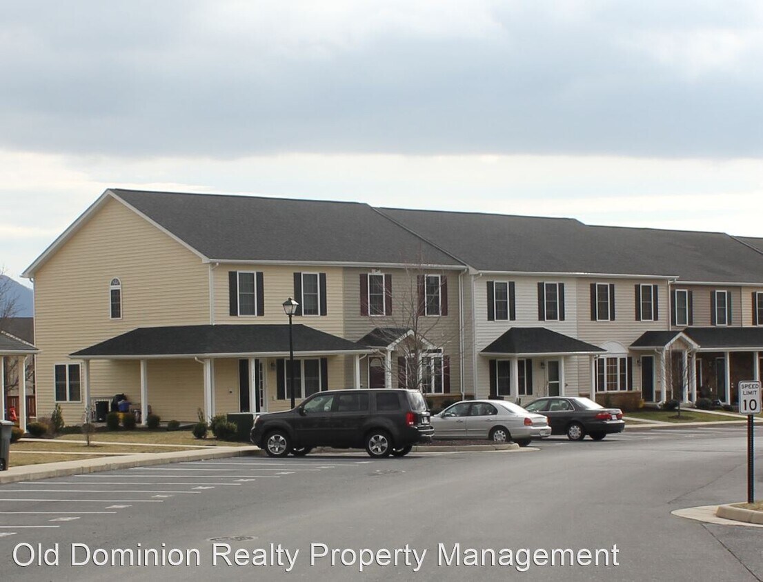 1066 Wellington Dr, Harrisonburg, VA 22802 House Rental in