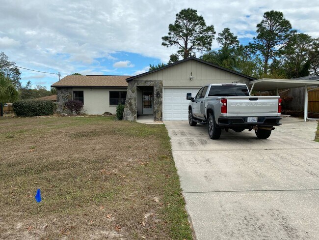 Foto del edificio - 5344 Elwood Rd