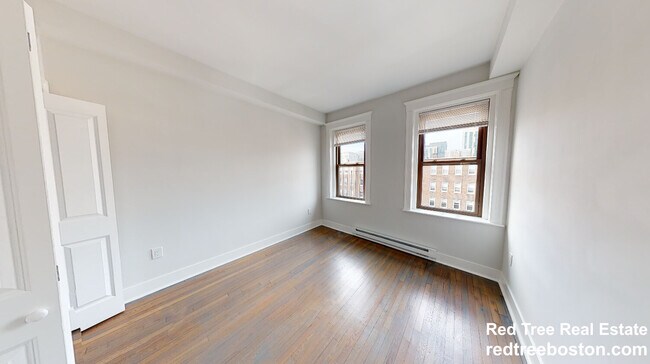 Photo - 81 Park Dr Apartment