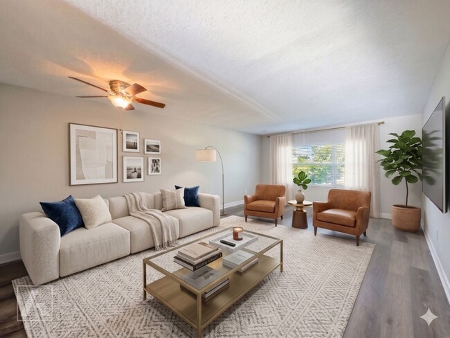 Foto del edificio - 3323 N Westmoreland Dr