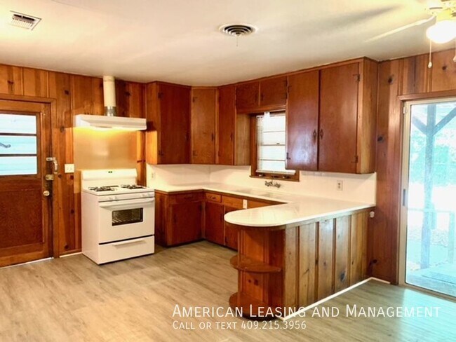 Building Photo - 3-Bedroom 2-Bath Home for Lease in Lufkin, Tx