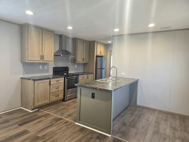 Building Photo - 44 Stebbins Dr