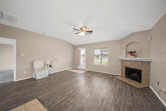 Foto del edificio - 21618 Borah Peak Way