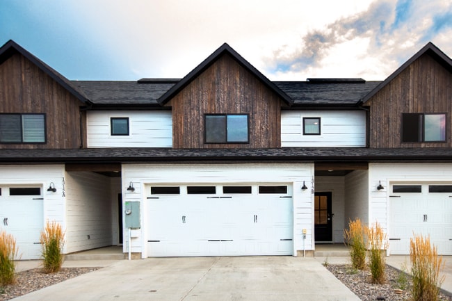Building Photo - 1312 Fozzie Ln