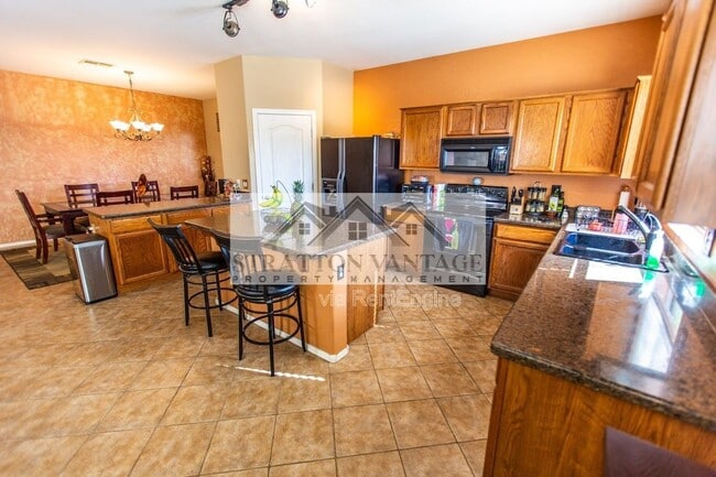 Building Photo - 3522 S 81st Dr