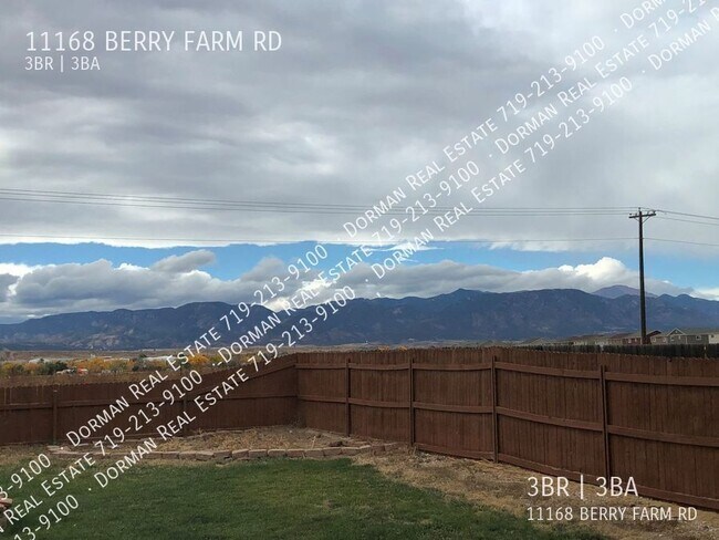 Foto del edificio - 11168 Berry Farm Rd