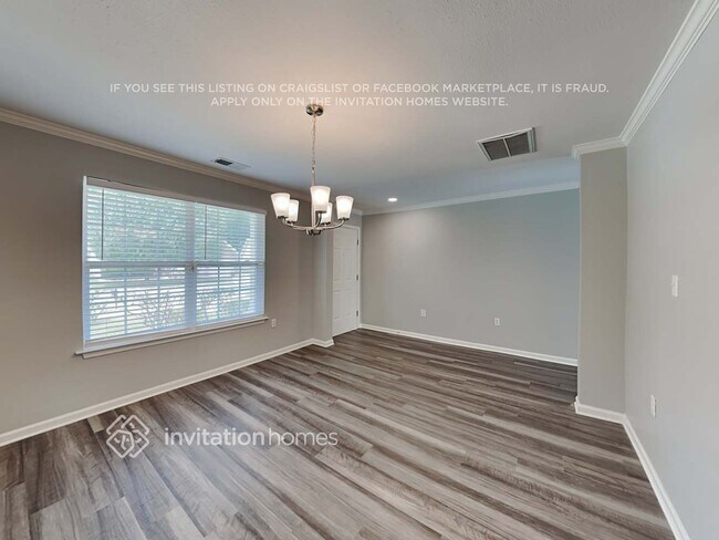 Foto del edificio - 10611 River Hollow Ct