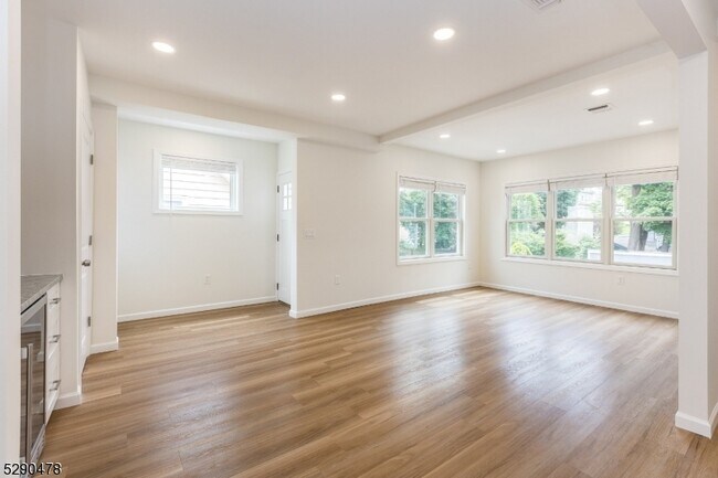 Foto del edificio - 26 N Willow St