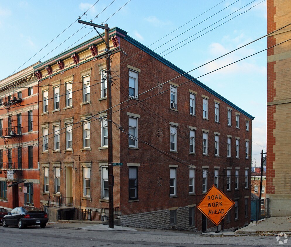 Primary Photo - 1641 Sycamore St