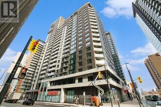 Building Photo - 180 George St