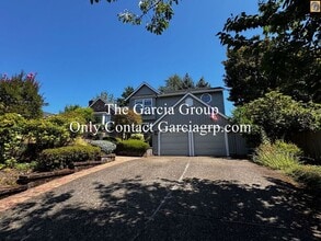 Building Photo - 4113 Wolf Berry Ct