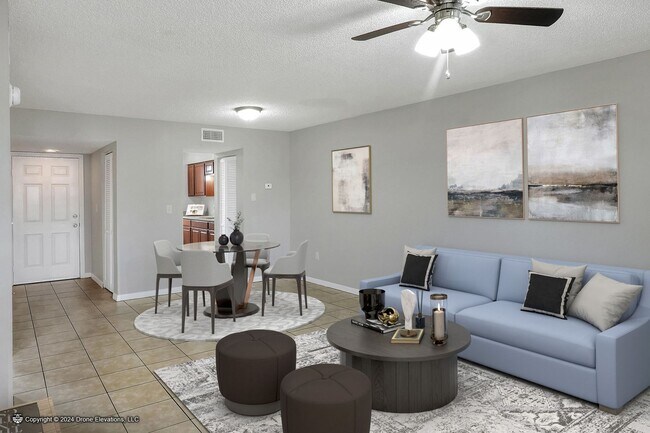 Foto del edificio - ****Cute 2 Bedroom Apartment in Eagle Lake