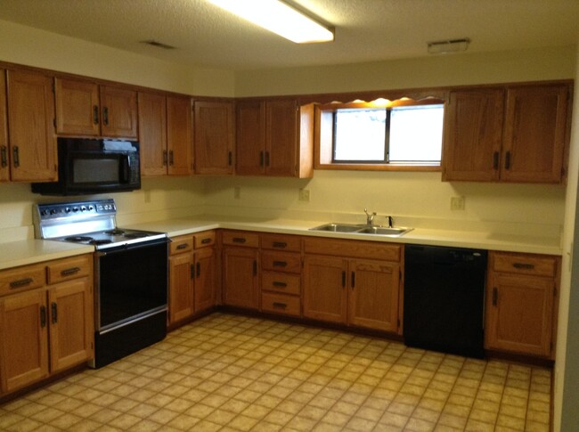 Foto del edificio - Quality Home Management
