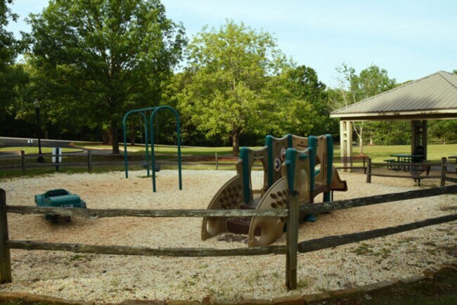 Foto del edificio - Stillwaters at Lake Martin, 1 bed, 1 bath ...