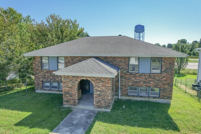 Foto del edificio - 493-495 Perrey Dr
