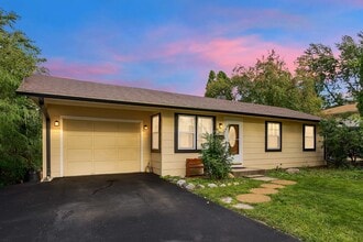Building Photo - 6641 Peach Tree St