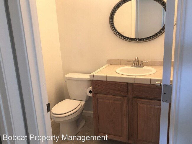 Building Photo - 3 br, 1.5 bath House - 49 Condor Circle
