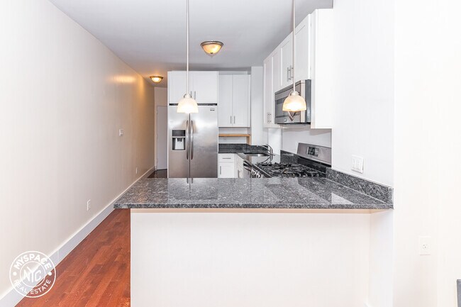 Foto del edificio - 223 Bainbridge St
