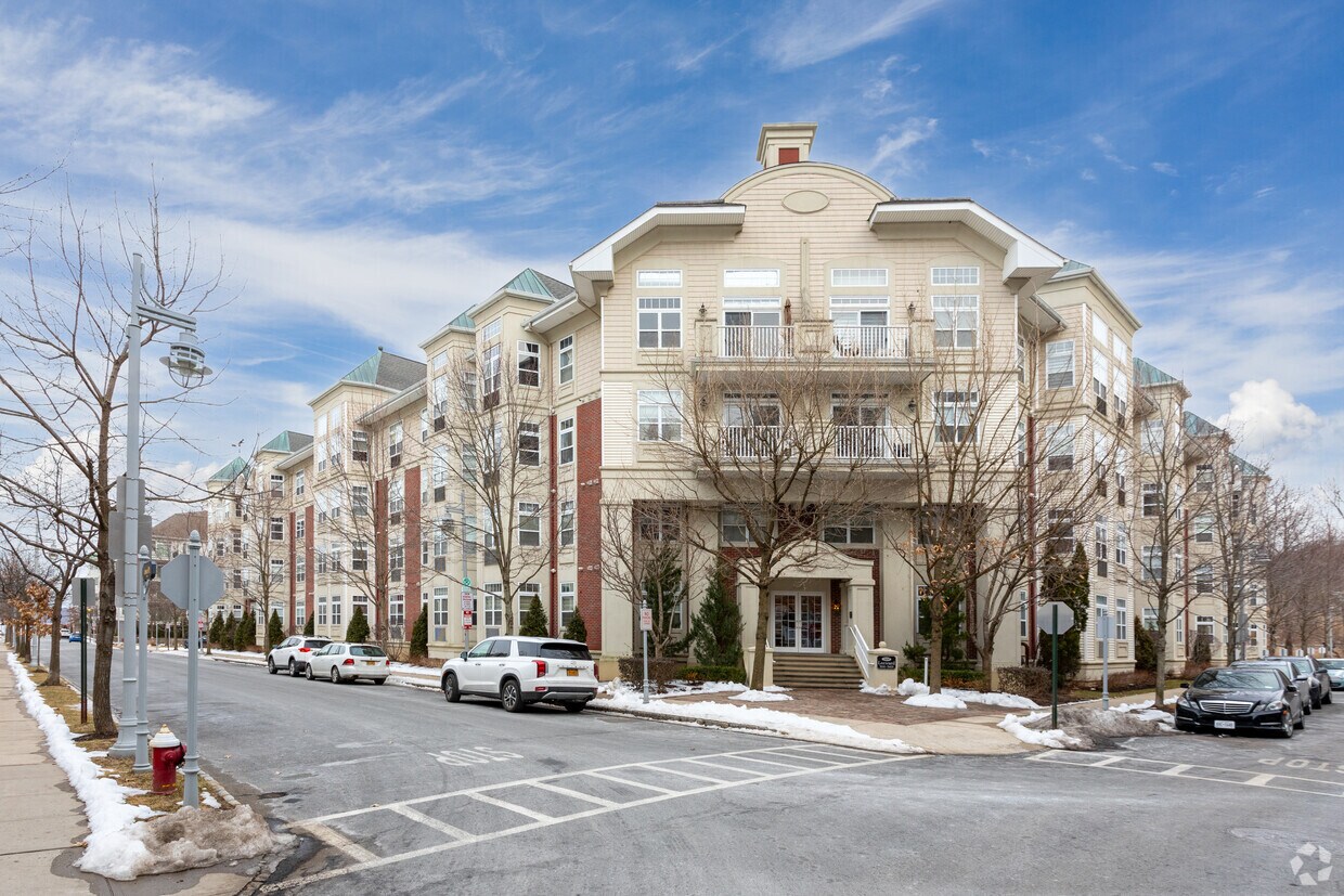 3404 Leeward Dr, Haverstraw, NY 10927 Apartments in Haverstraw, NY