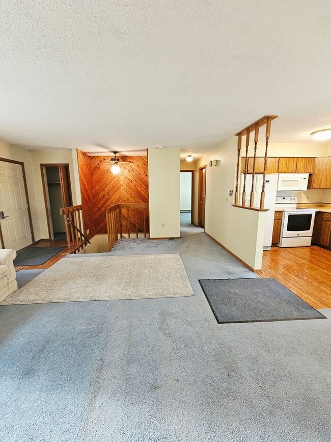 Building Photo - 908 Antares Ct