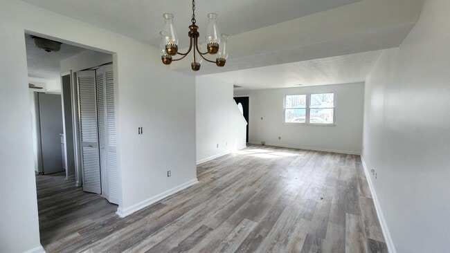 Building Photo - 259 Windsor Castle Dr