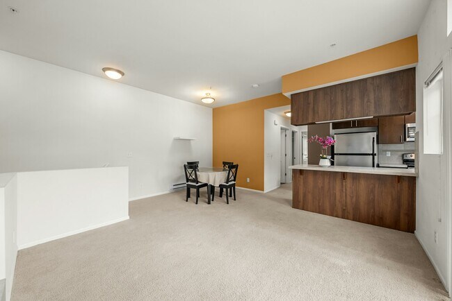 Foto del edificio - 4001 S 211th Pl