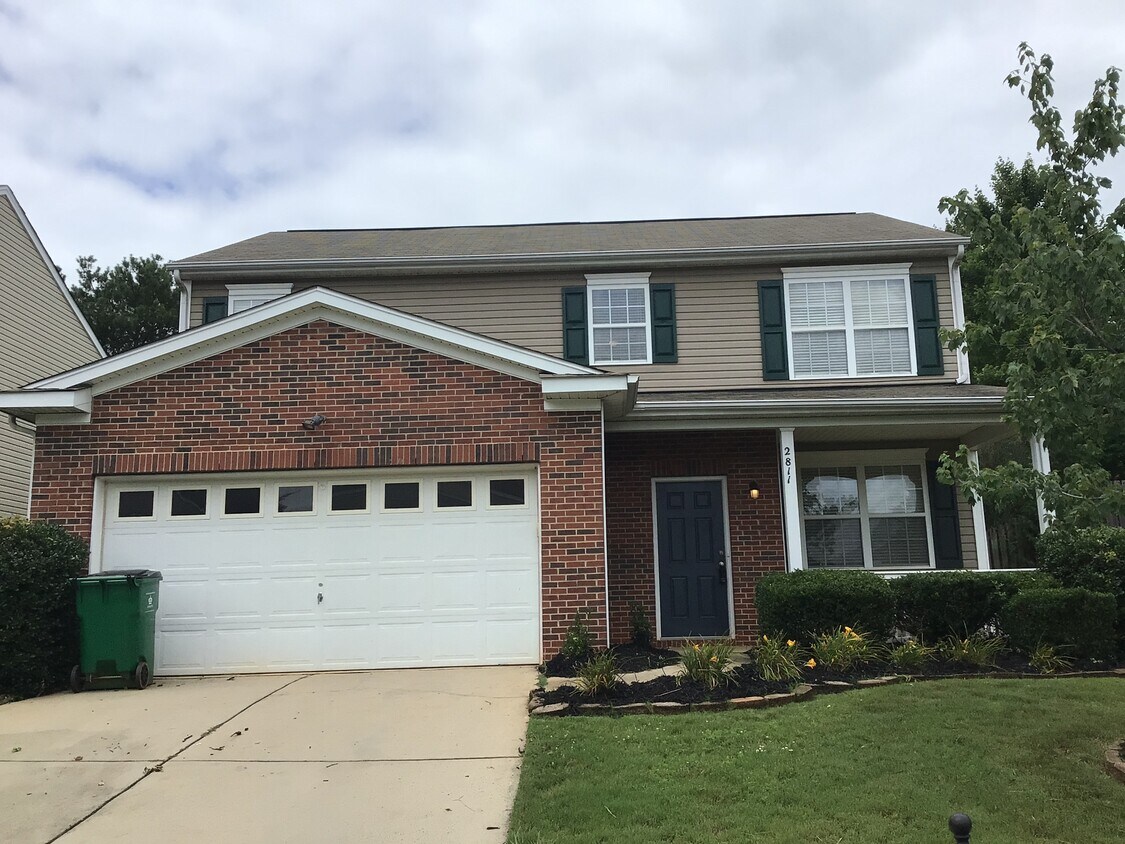 Foto principal - 2811 Marville Court
