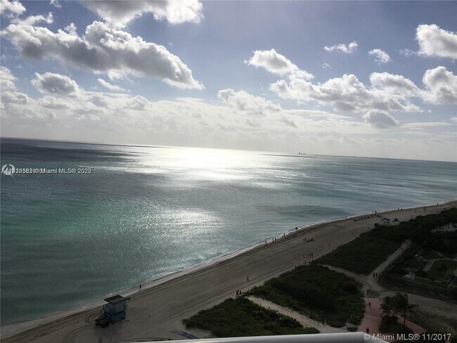 Foto del edificio - 6515 Collins Ave
