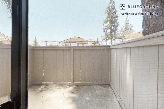 Foto del edificio - 6653 Canary Pine Ave