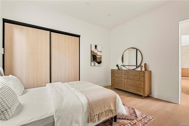 Foto del edificio - 17827 Miranda St