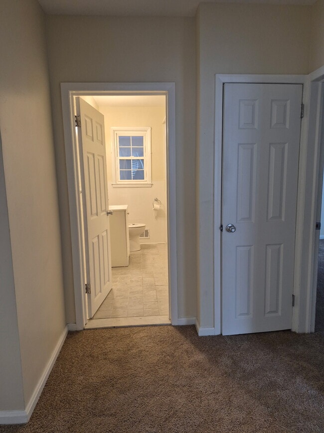 Building Photo - 2820 Illinois Ave