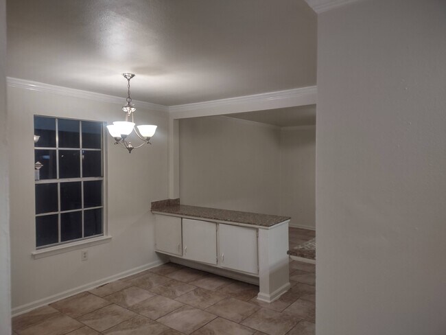 Foto del edificio - 10865 W Fuller Pl