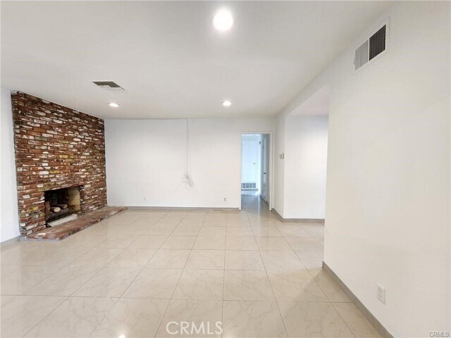 Building Photo - 19346 Andrada Dr