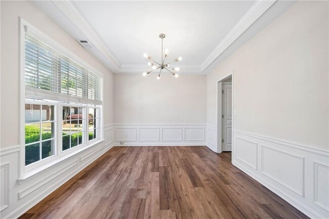 Building Photo - 4285 Prince Charles Dr