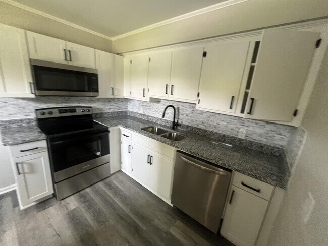 Foto del edificio - 2903 Skyline Rd