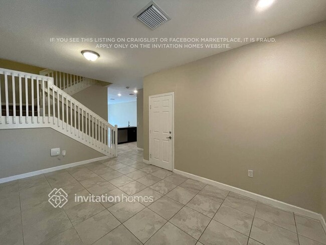 Building Photo - 11453 SW 252nd Ter