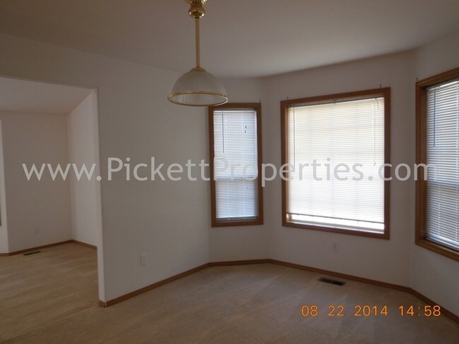 Foto del edificio - Ridgetop Neighborhood 4 Bedroom