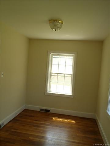 Foto del edificio - 423 N Center St