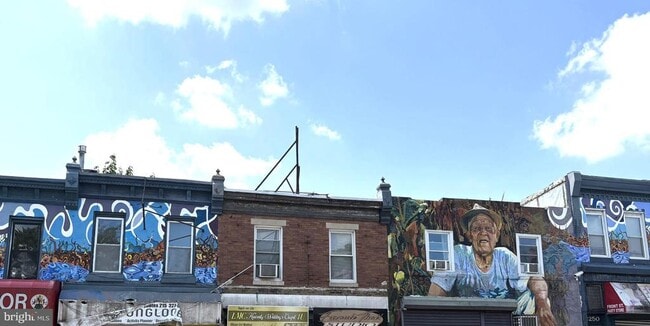 Building Photo - 3241 N Front St