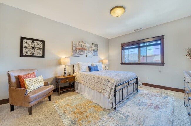 Foto del edificio - 2478 N Old Mill Loop