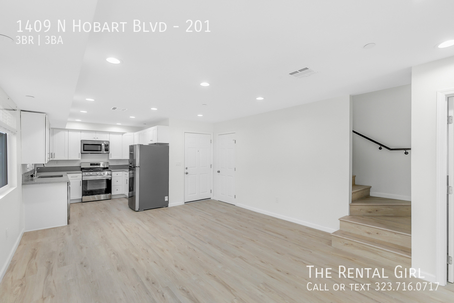 Primary Photo - 1409 N Hobart Blvd