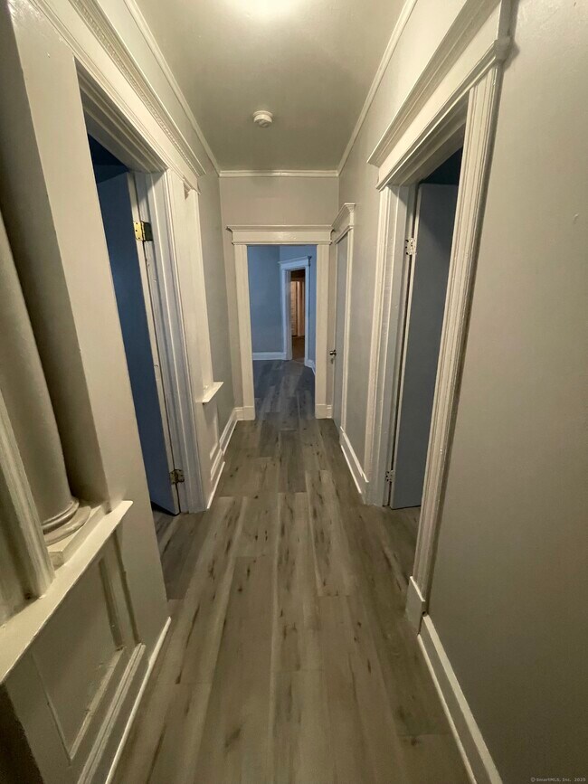 Foto del edificio - 424 Edgewood St